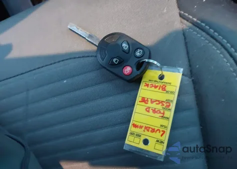 2017 Ford Escape Se from USA, damaged, VIN 1FMCU9GD1HUC16292